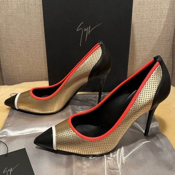 Giuseppe Zanotti scarppa leather pumps size EU 36( US6) and EU 36,5( US 6,5) new - Picture 2 of 14